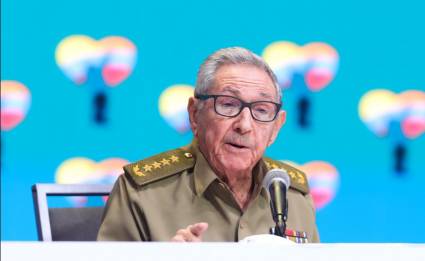 General de Ejército Raúl Castro Ruz en Venezuela