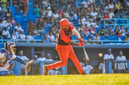 Osday Silva es líder en jonrones con 11