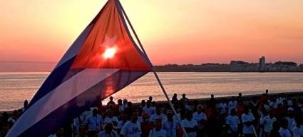 Acto en el Malecón habanero por el Día internacional de los trabajadores