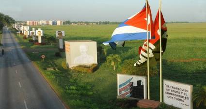 Los asaltantes hacia Santiago de Cuba