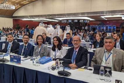 Delegación cubana a la IX Conferencia Mundial de Jóvenes Parlamentarios
