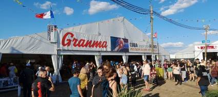 Pabellón Cuba en la Fête de L'Humanité