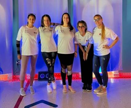 Equipo femenino cubano de Dota 2 que debutará en Santiago 2023