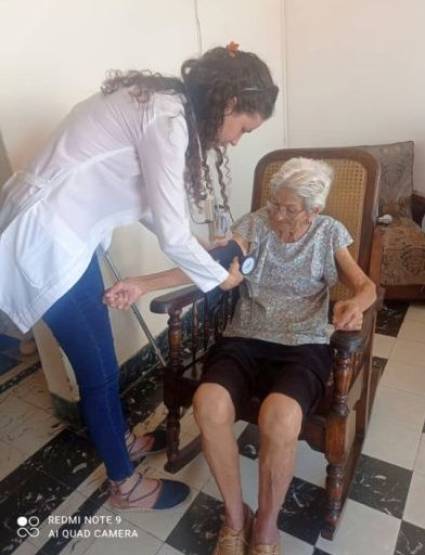 Las consultas en el hogar favorecieron a personas de avanzada edad