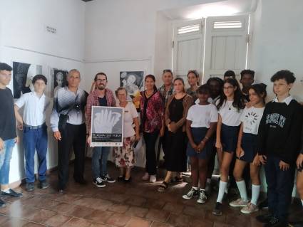 Inauguración de la muestra de pintura El alma que vuela