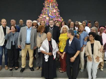 Acto de condecoración a Alice Walker, gran escritora estadounidense, con la Medalla Haydee Santamaría