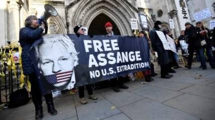 El director y portavoz de WikiLeaks, Kristin Hrafnsson, llamó a continuar la lucha por la liberación de Assange.