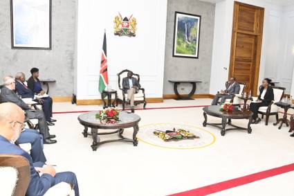 Lazo se reunió con el presidente de Kenia