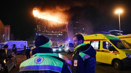Aumenta cifra de muertos por atentado en Moscú