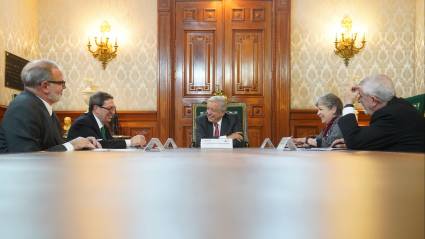 El Ministro de Relaciones Exteriores de Cuba, Bruno Rodríguez Parrilla, y el Presidente de México, Andrés Manuel López Obrador