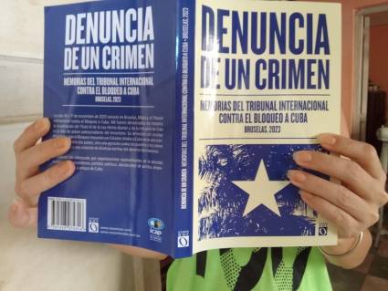 Ejemplar  aporta luz para conocer y rechazar la política genocida.