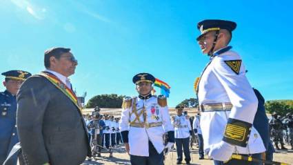 Presidente boliviano denuncia conspiración contra su Gobierno