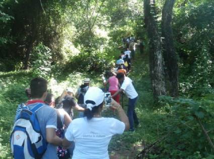 El ascenso a elevaciones de la provincia como la Loma de Mícara, en el Segundo Frente, se encuentran entre las opciones de los campamentos de verano.