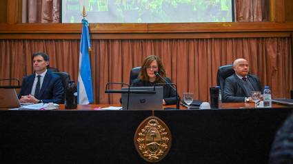 Los jueces a cargo de la causa de izquierda a derecha, Ignacio Fornari, Sabrina Namer y Adrián Grünberg.