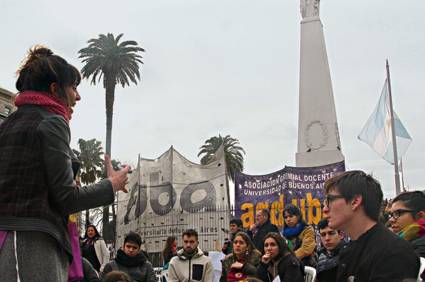 Docentes universitarios a paro de 48 horas