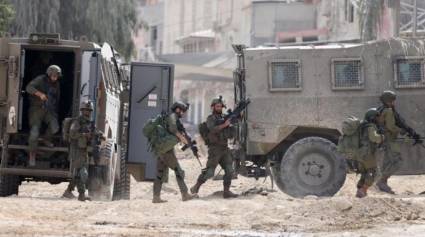 Soldados israelíes en una redada contra el campamento de Nur Shams