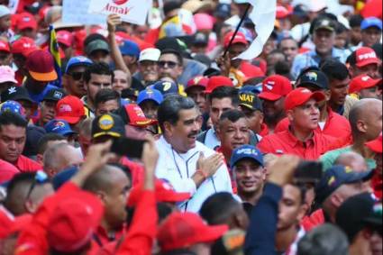 Cuba ha reiterado su firme apoyo al Gobierno bolivariano que lidera Maduro.
