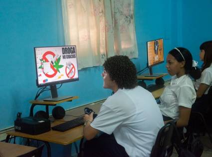 Los niños, adolescentes y jóvenes
