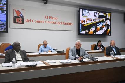 La unidad se forja participando, buscando consenso