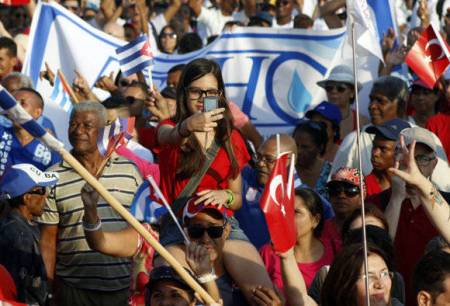 Haz tu propia selfie del Primero de Mayo o de la víspera