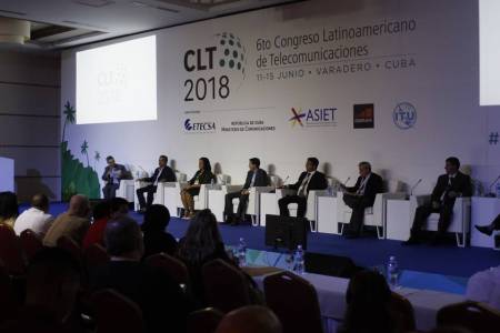 Sesionó el panel de Informatización