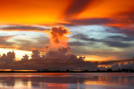 Atardecer Cienfueguero. Juan Carlos Bocanegra Benet