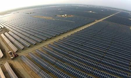 El Tengger Desert Solar Park en China