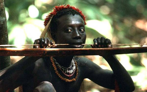 Miembro de la tribu de los Jarawa