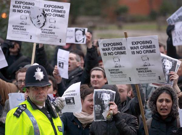 Manifestantes británicos